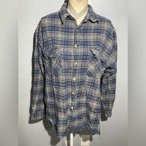 Utility Men's Casual Blue and Cream Plaid Shirt